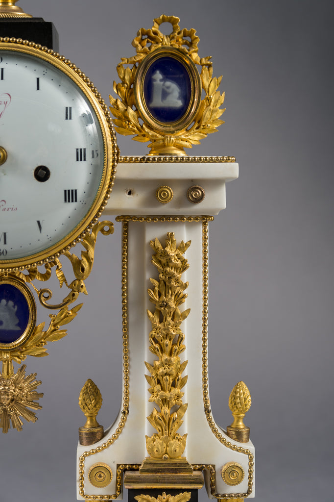 FRENCH LOUIS XVI STYLE ORMOLU BRONZE AND MARBLE MANTEL CLOCK, LATE 18TH CENTURY
