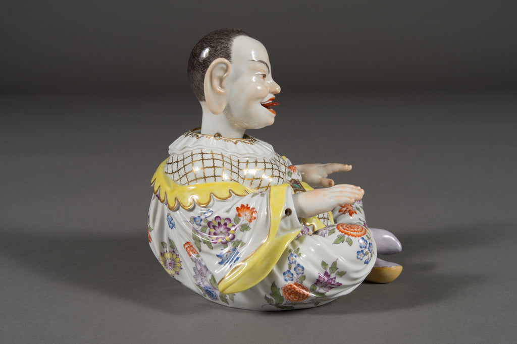 A Meissen Porcelain articulated nodding head pagoda figure, 20th century